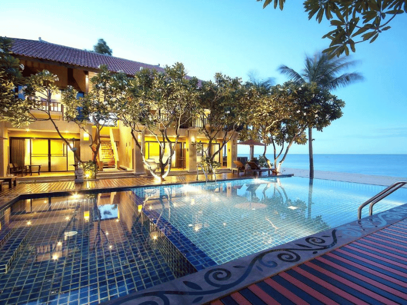 Hotelpool in Pranburi Thailand