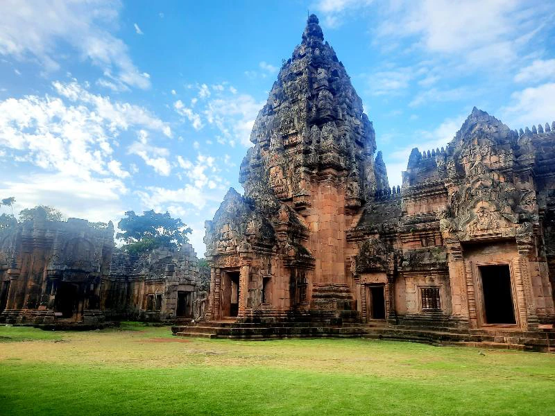 Tempelkomplex Phanom Rung im Isaan in Thailand