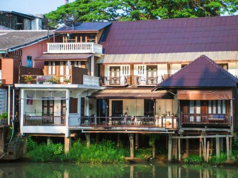 Hotel am Fluss in Isaan in Thailand