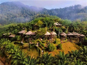 Bungalows im Khao Sok Nationalpark, Thailand