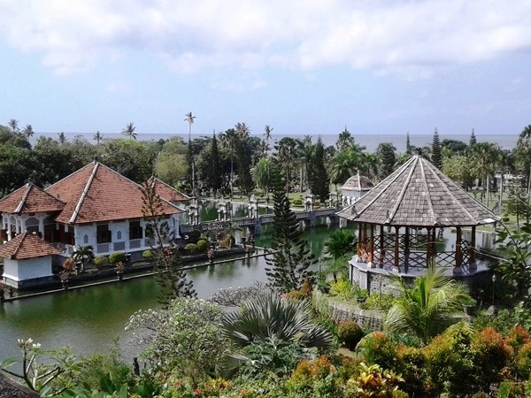 Seraya Wasserpalast Kunde Scholz