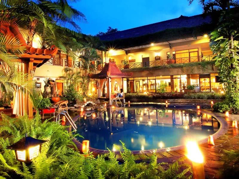 Entspannen am Pool in Bandung