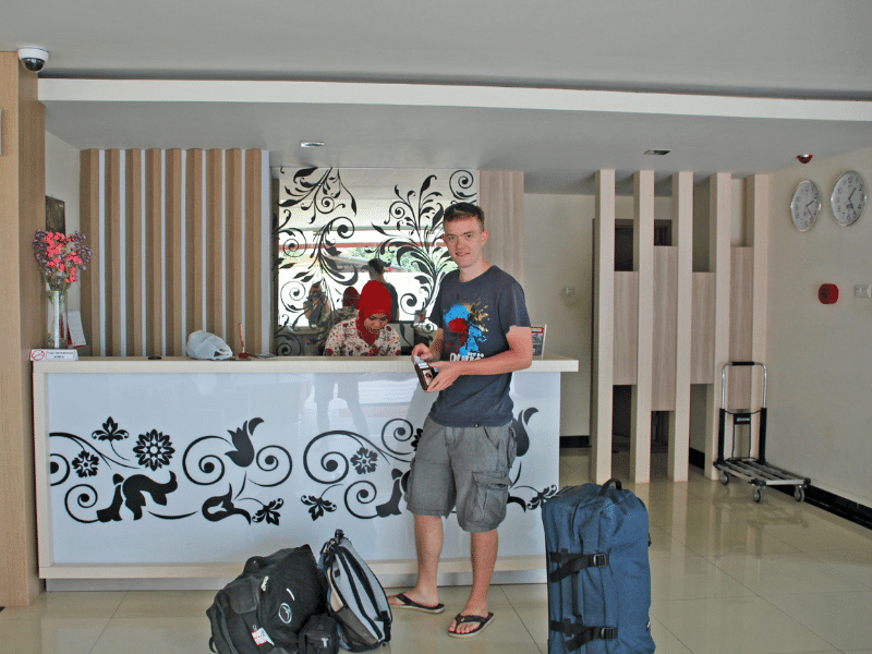 Hotellobby in Sengkang auf Sulawesi in Indonesien