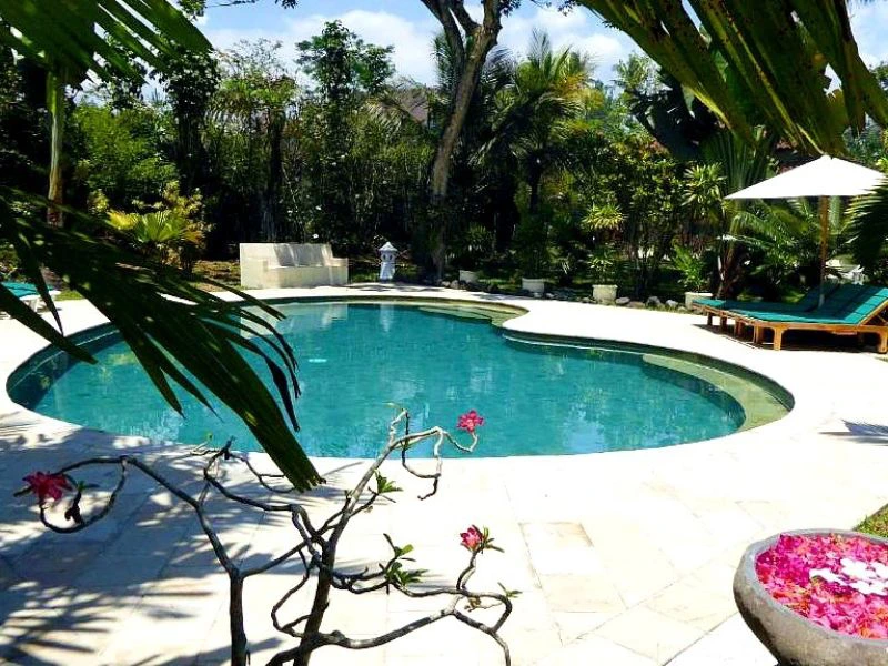 Hotelpool in Kalibaru auf Java