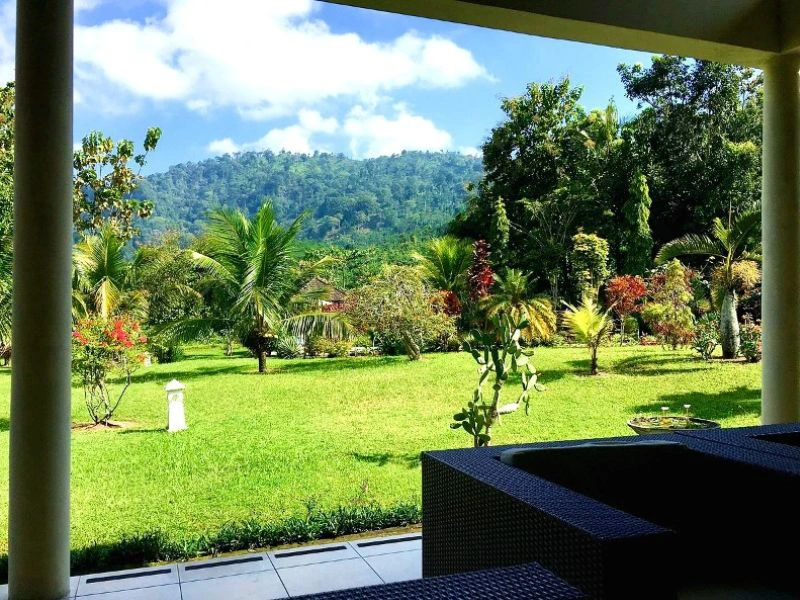 Hotelterasse in Kalibaru auf Java