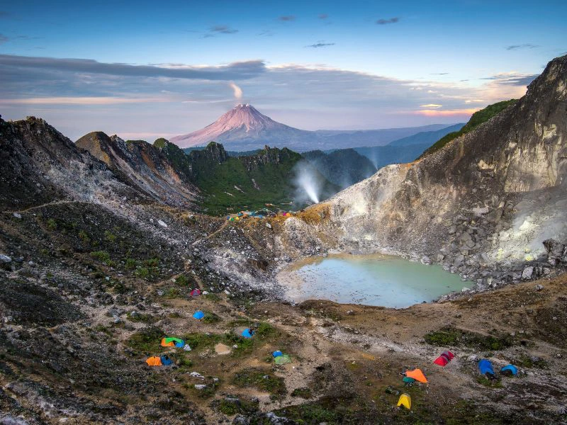 Mount Sibayak auf Sumatra