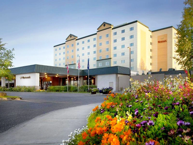 Blick auf Hotel in Fairbanks