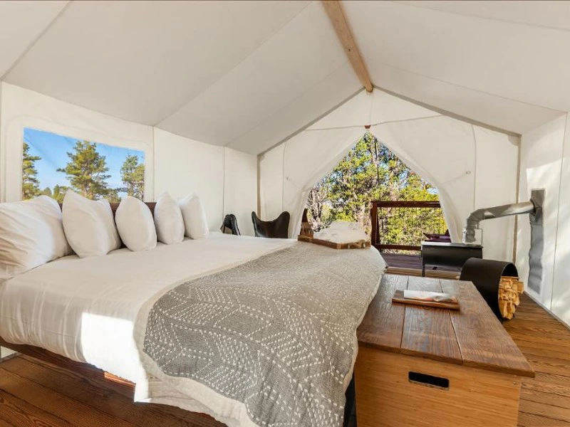 Innenansicht von einem Glamping-Zelt, Bryce Canyon