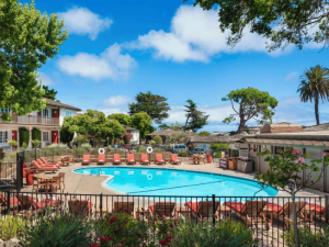 Pool des Hotels in Monterey