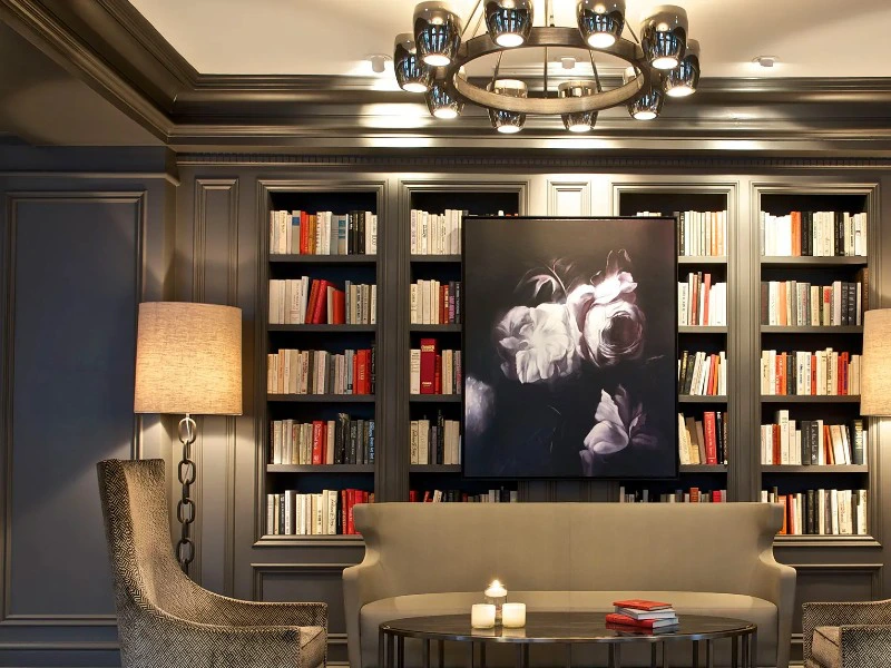 Hoteleigene Bibliothek