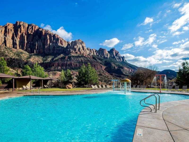Hotelpool beim Zion Nationalpark