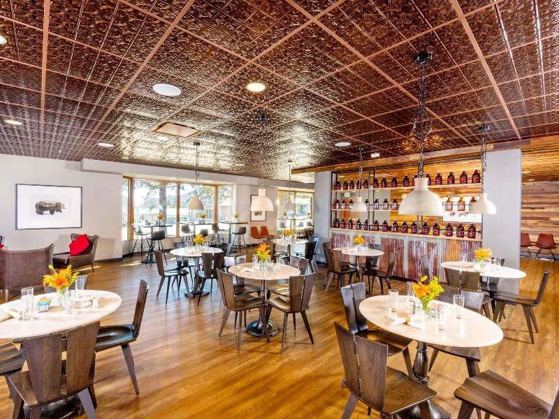 Hotelrestaurant in den Rockies