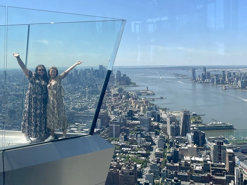 Blick vom Balkon The Edge aus auf New York von oben
