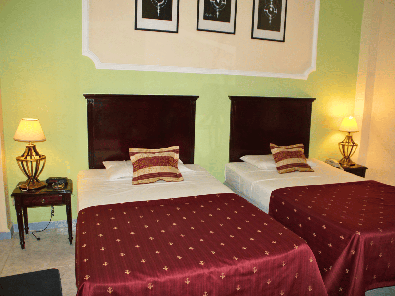 Klassisches Zimmer im Hotel in Santiago de Cuba