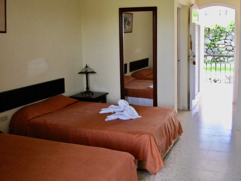 Geraeumiges Zimmer vom Hotel in Vinales in Kuba