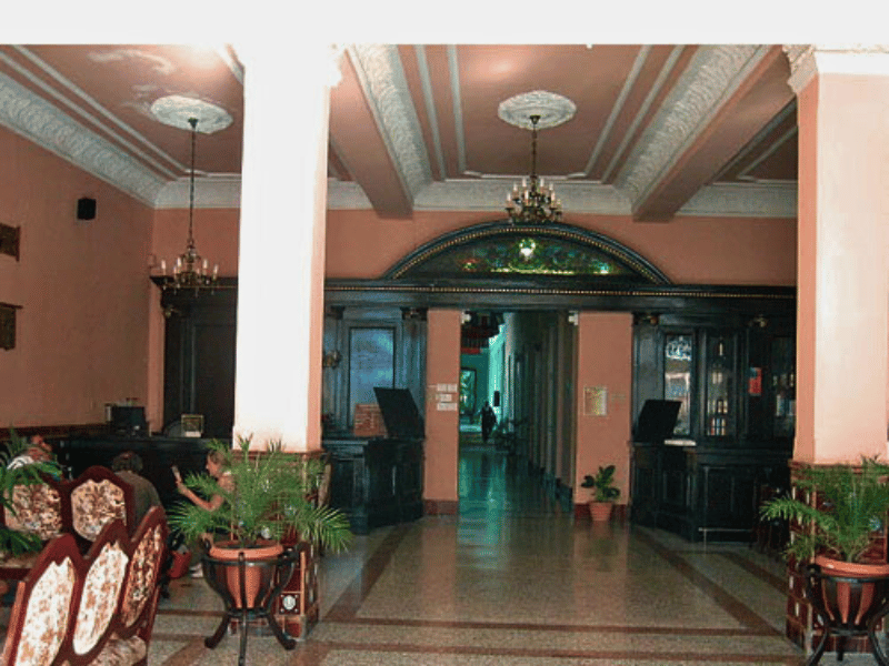 Lobby im Hotel in Camaguey in Kuba
