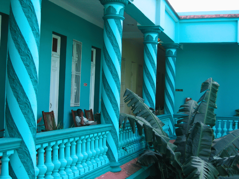 Veranda im Hotel in Camaguey in Kuba