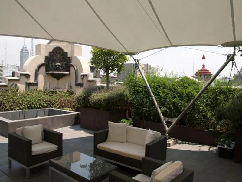 Terrasse des Hotels in Mexiko City bei Mexiko Gruppenreise