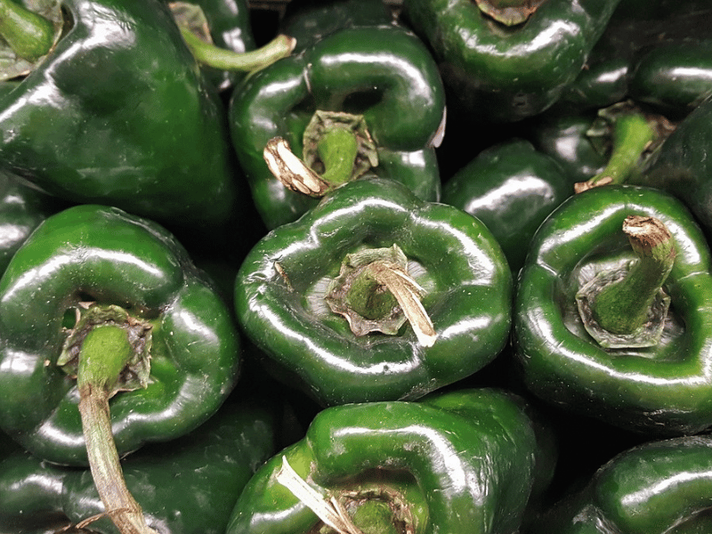 Grüne Paprika-Chillis in Mexiko