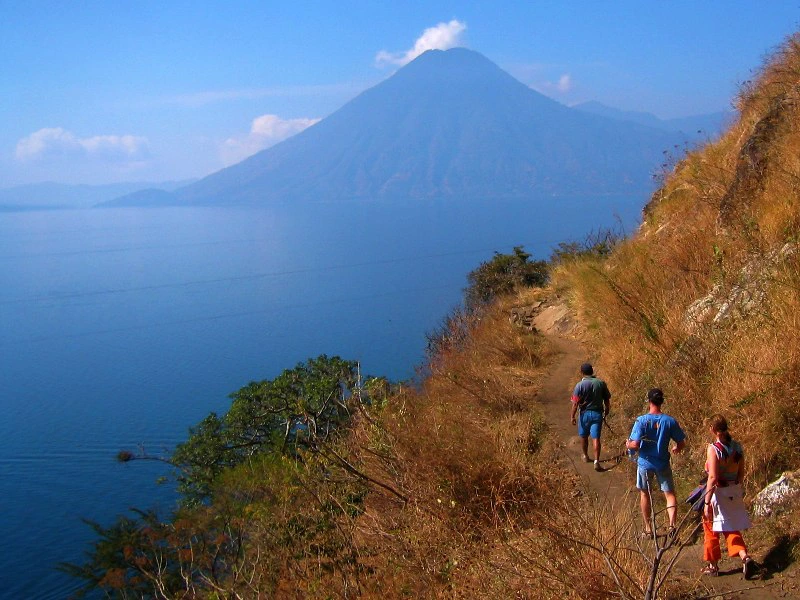 Wanderung am Atitlan See