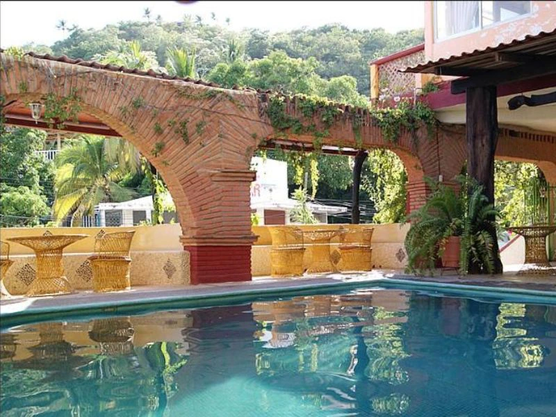 Pool vom Hotel in Puerto Angel in Mexiko