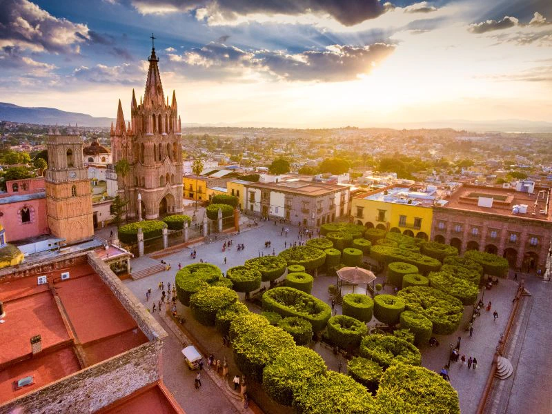 Der Platz in San Miguel
