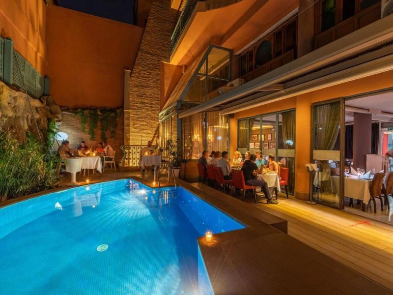 Marrakesch Hotel Neustadt Pool