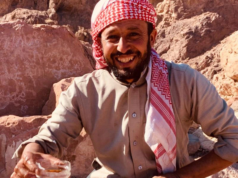 Tee trinken mit Beduinen bei Dana, Jordanien