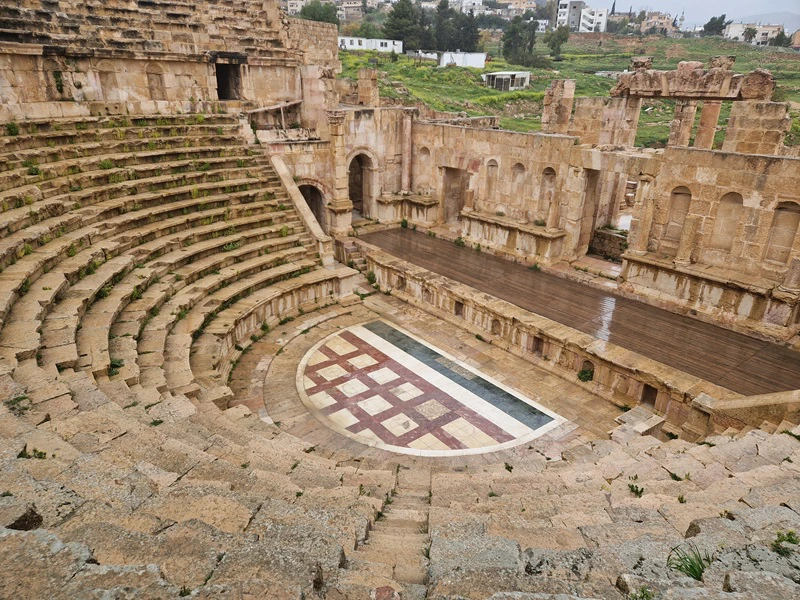 Jerash Theater - Jordanien Rundreise