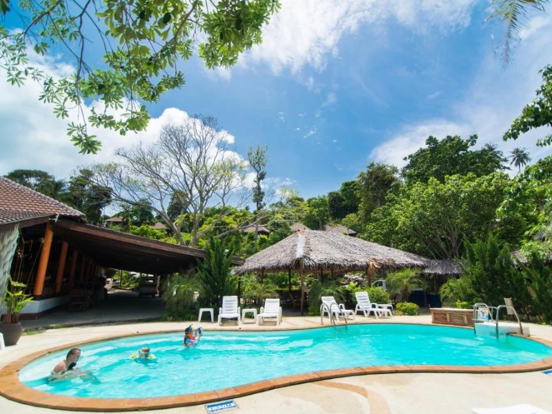 Koh Phi Phi The Beach Resort Pool