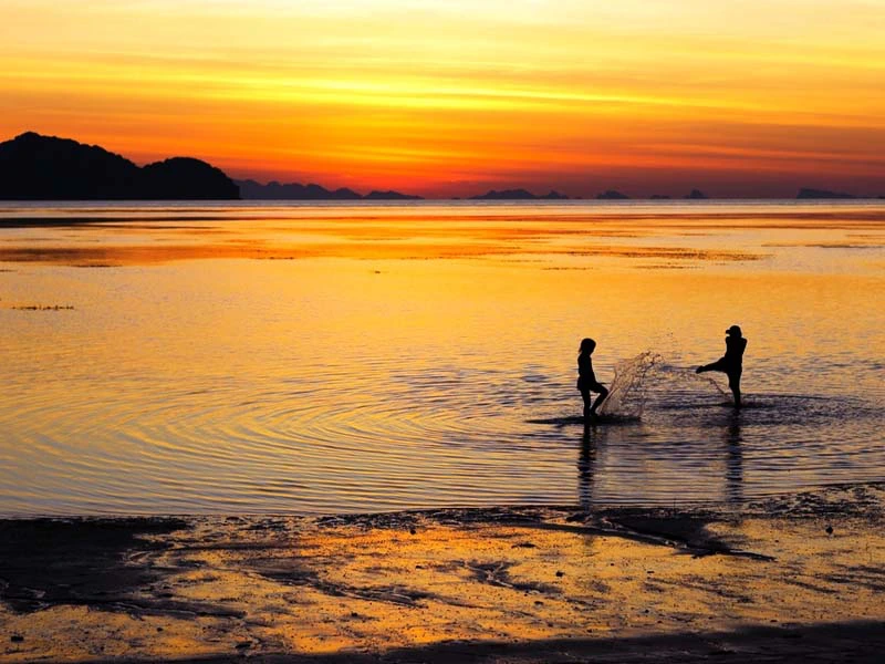 Sonnenuntergang am Strand von Koh Phangan