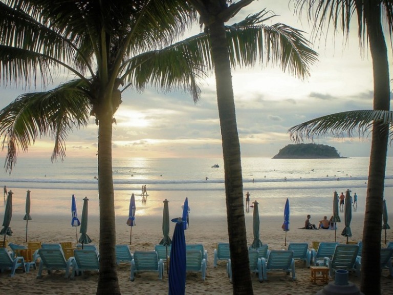 Khao Lak mit Kindern Sandstrände & Meer I erlebe Thailand