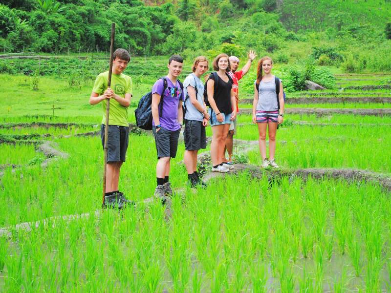 Trekking zum Bergvolk der Palong mit Kindern