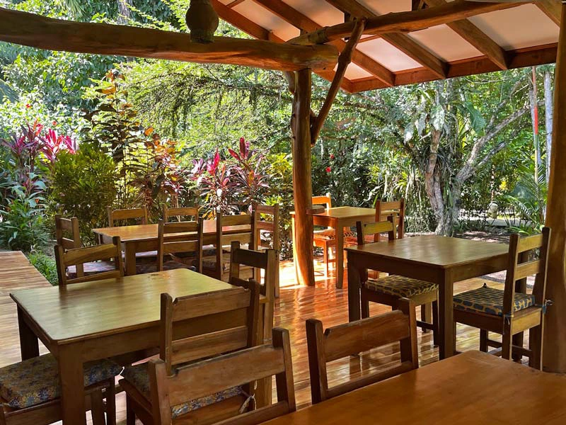Restaurant im Hotel bei Cahuita, Costa Rica