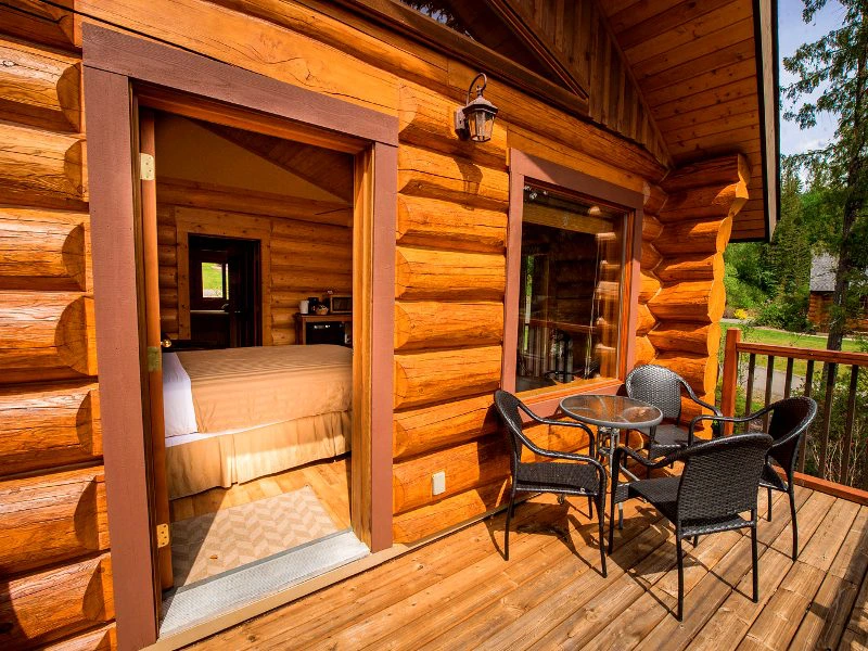 Terrasse am Bungalow in Clearwater Kanada