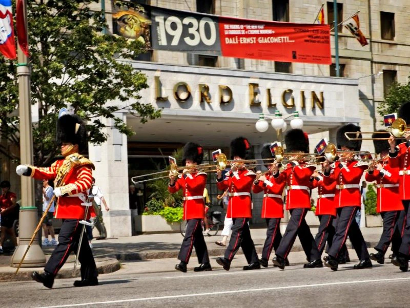 Parade unterwegs in Ottawa, Kanada