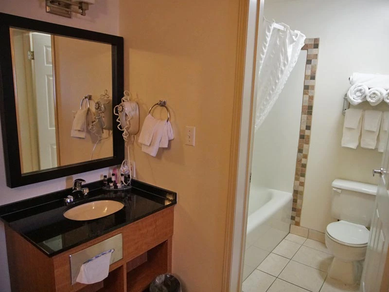 Badezimmer im Familienhotel in Drumheller Kanada