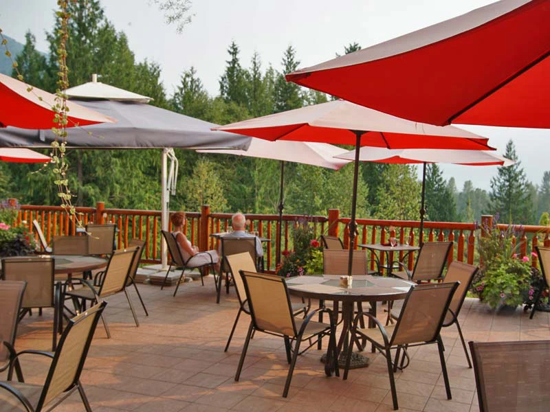 Restaurant in Revelstoke Hotel