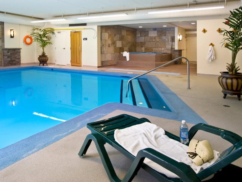 Hotel mit Pool in Jaspser Kanada