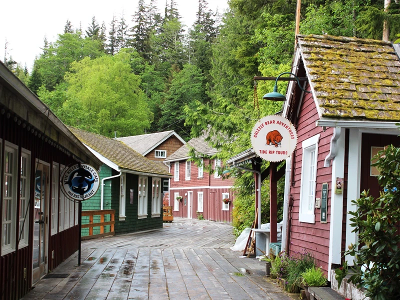 Ort Telegraph Cove in Kanada