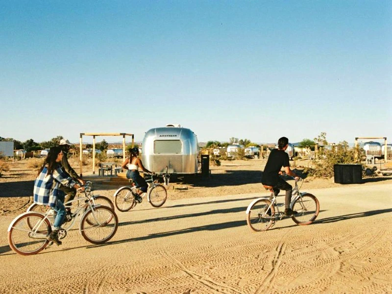 Fahrräder, Joshua Tree Airstreamer