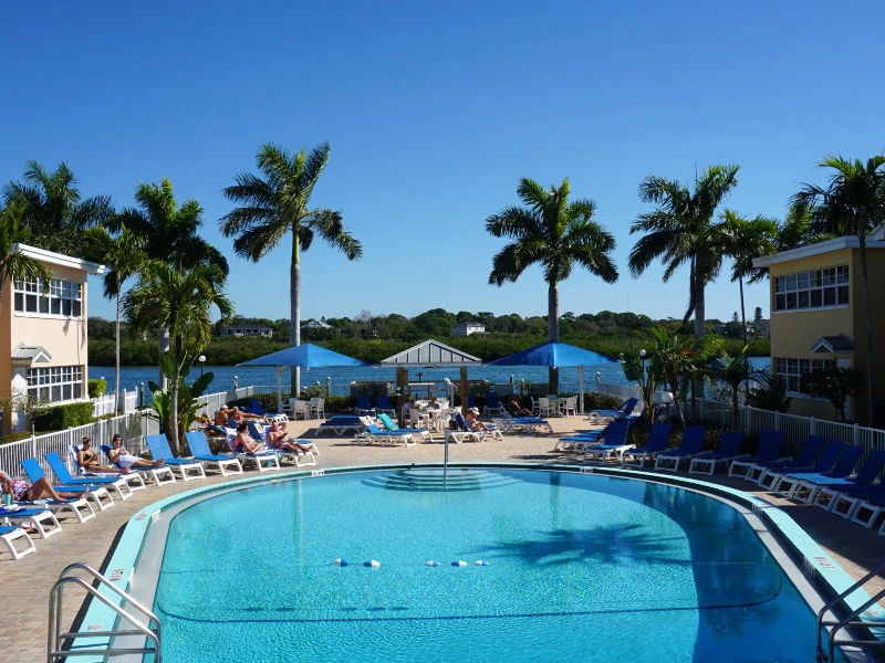 Hotel mit Pool an der Golfküste