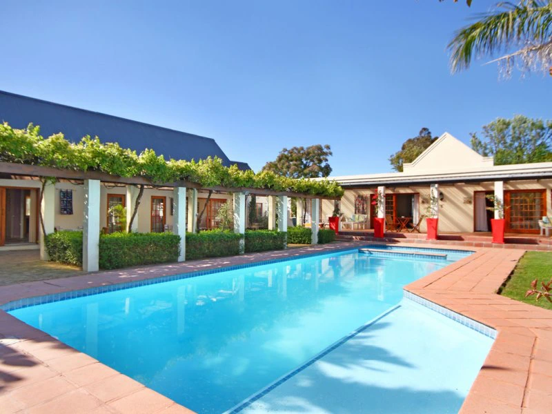 Pool Hotel Stellenbosch Südafrika