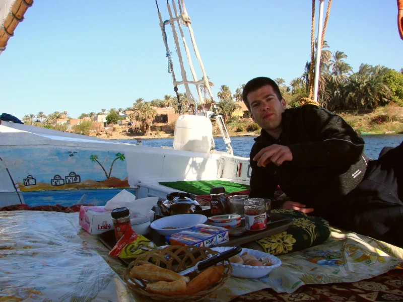 Ägypten - Feluke segelt über den Nil