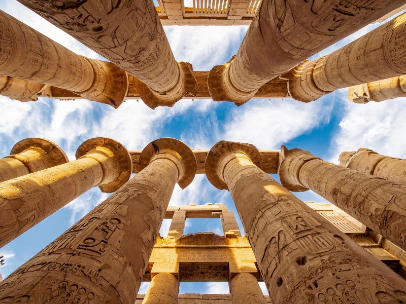 Säulen des Karnak-Tempels in Ägypten