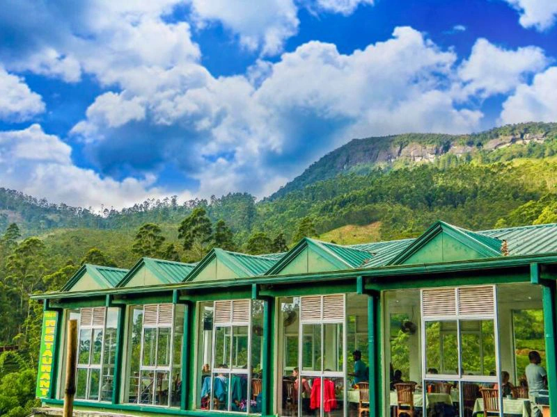 Adams Peak Hotel Ausblick