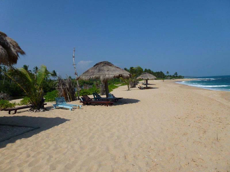 Strand bei Trinco, Sri Lanka