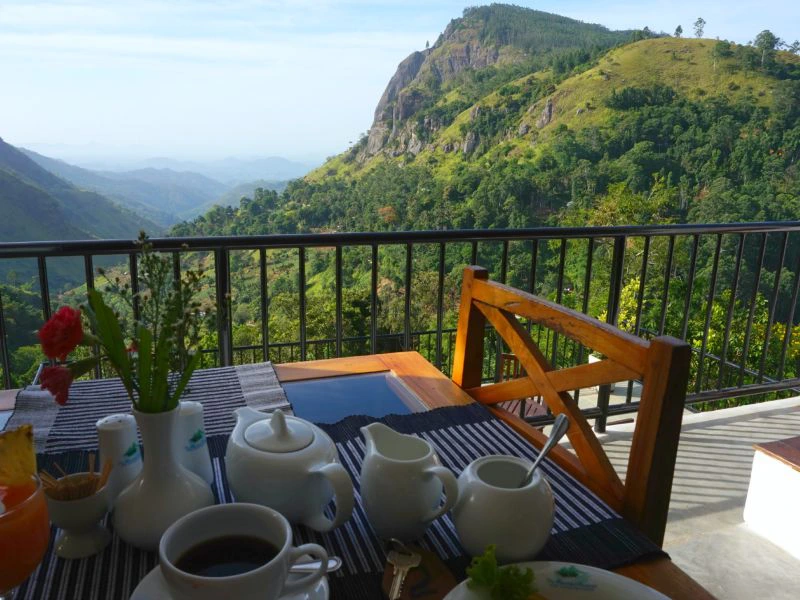 Aussicht vom Hotel in Ella in Sri Lanka