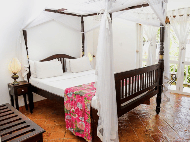 Gemütliches Zimmer im Hotel in Galle, Sri Lanka