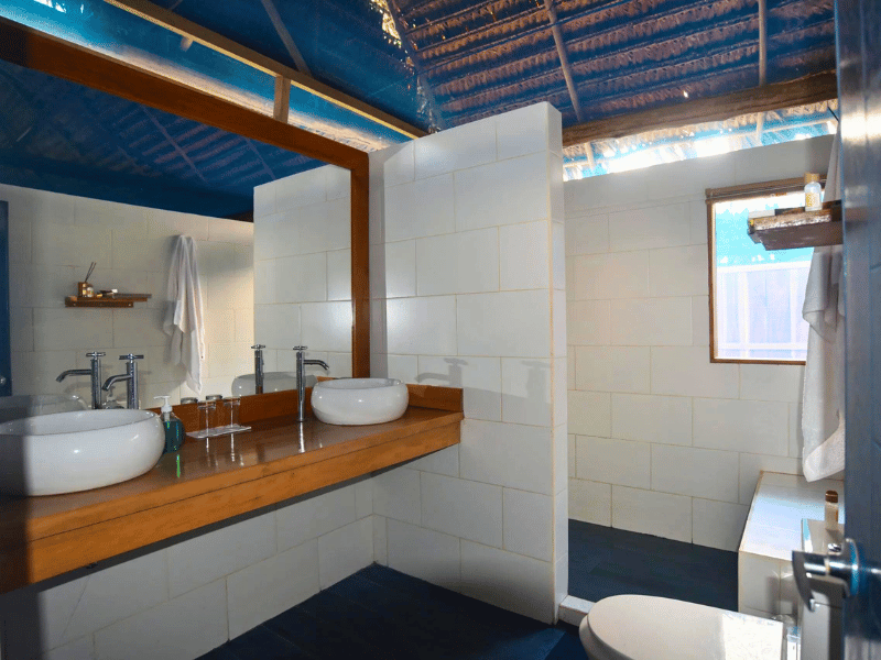 Badezimmer in der Lodge bei Iquitos in Peru